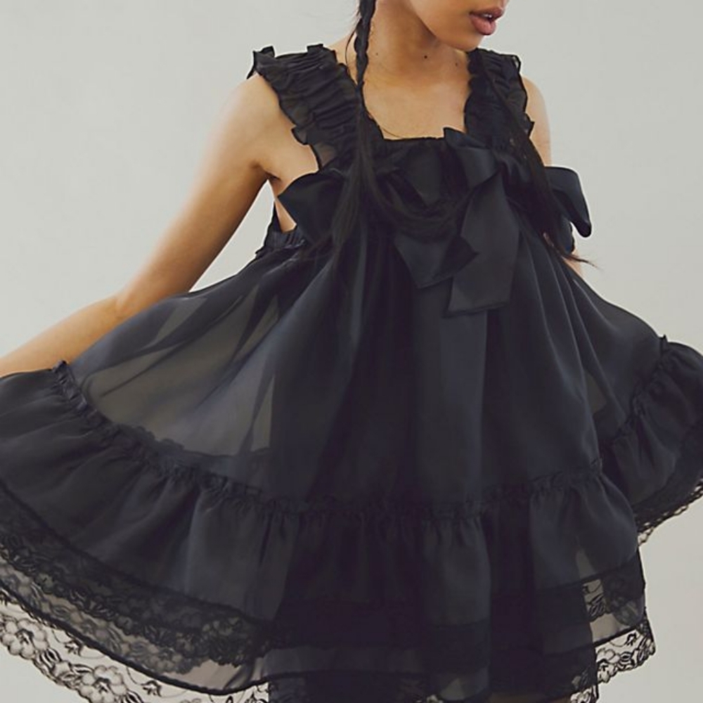 selkie antoinette peignoir in caviar 5xl BNWT